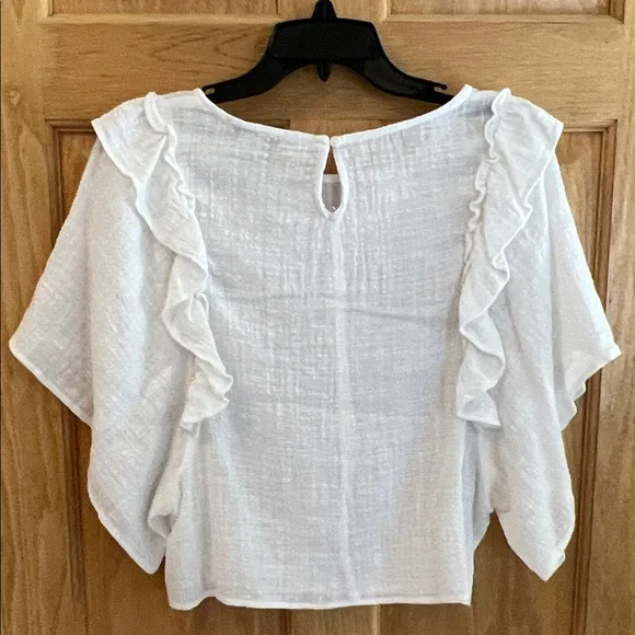 FAVLUX - Pretty White Ruffle Sleeve Blouse - Medium - Picture 16 of 16